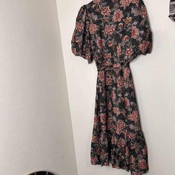 MinkPink Revolve Mehdya Floral Wrap Midi Dress Sz XSmall NWT - Picture 5 of 11